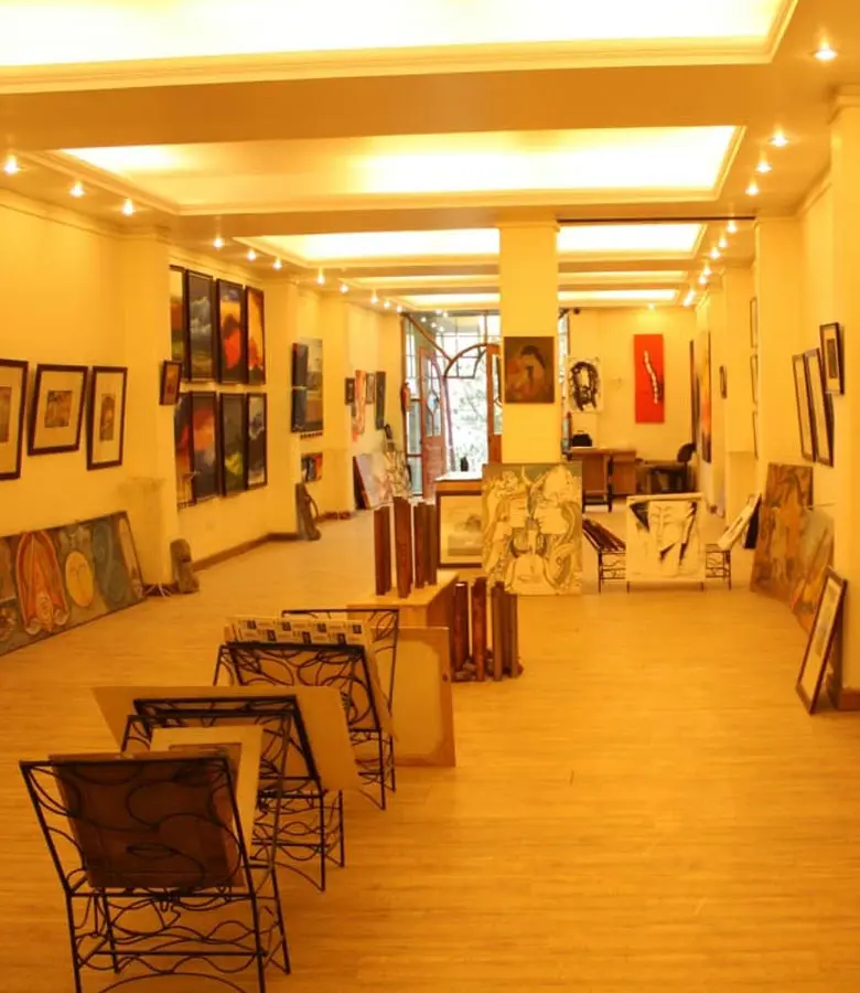 Visit the Sanat Art gallery to see more than 1500 art works by Shree Sanat Chatterjee